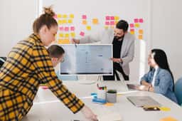 Drupal vs. Sitecore: Choosing the Right CMS for Your Organization